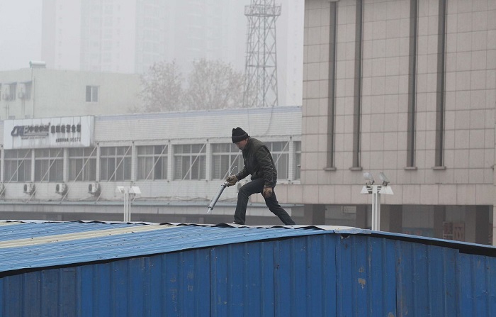 選擇專業(yè)彩鋼屋面翻新方案：保證工程質(zhì)量