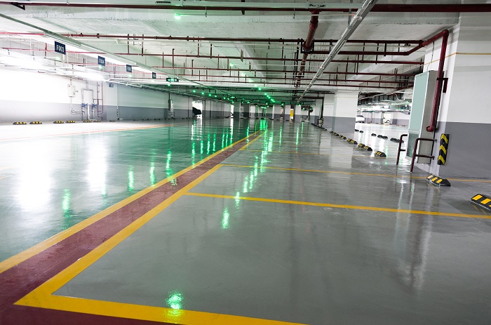 金剛砂地坪和環(huán)氧地坪哪個好?