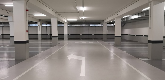 金剛砂地坪和環(huán)氧地坪哪個好?